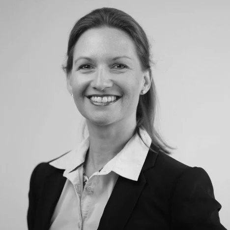 Photograph of Simone Emmert